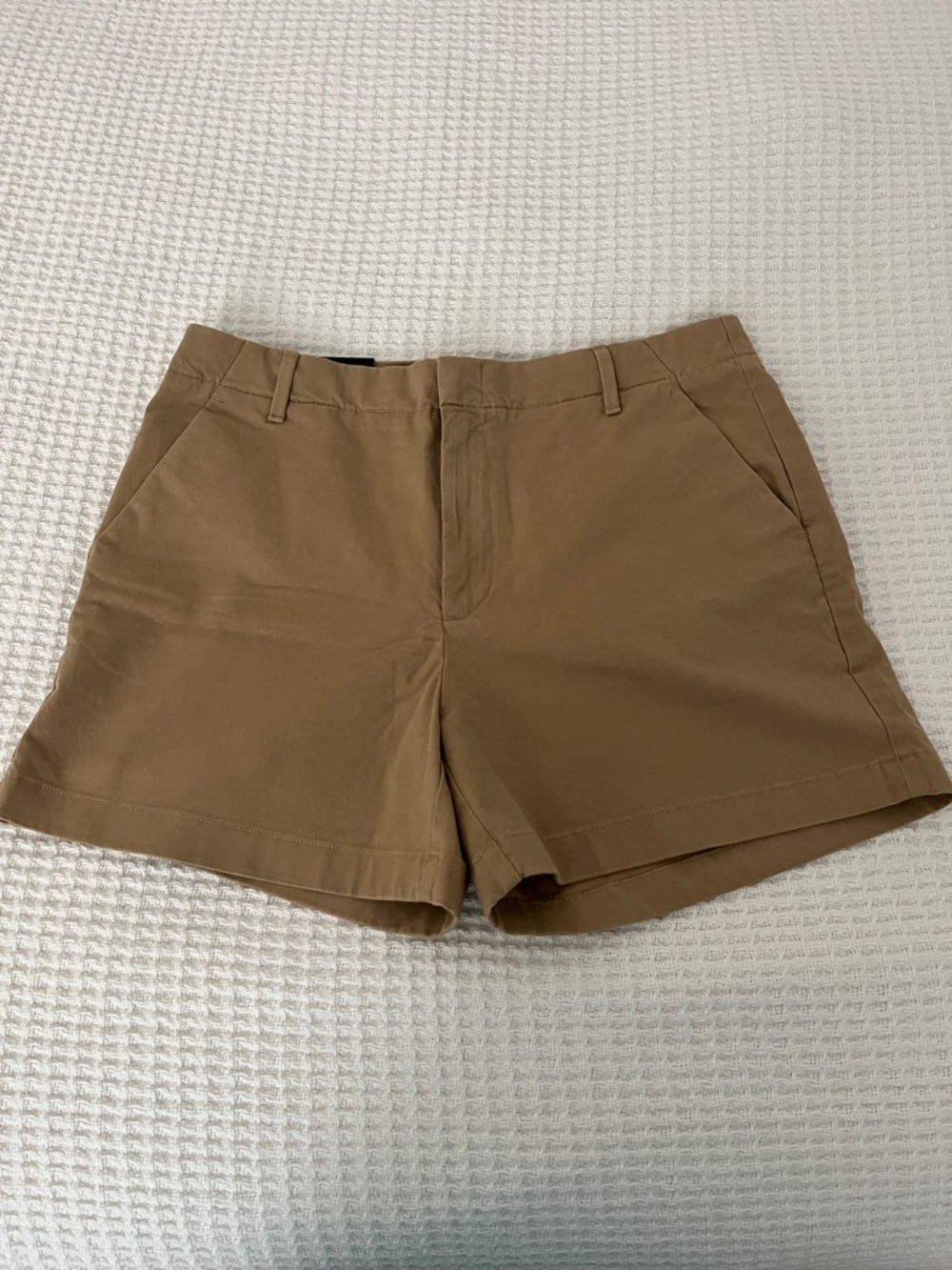 NWT Banana Republic Authentic Chino Shorts size 10